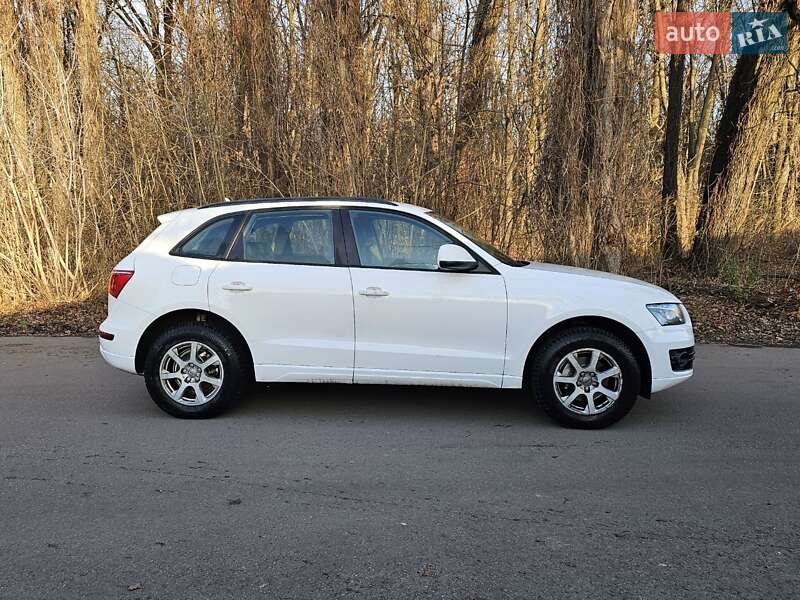 Внедорожник / Кроссовер Audi Q5 2010 в Киеве фото 5 Внедорожник / Кроссовер Audi Q5 2010 в Киеве