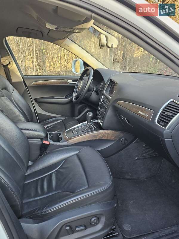 Внедорожник / Кроссовер Audi Q5 2010 в Киеве фото 27 Внедорожник / Кроссовер Audi Q5 2010 в Киеве