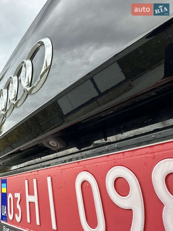 Внедорожник / Кроссовер Audi Q5 2019 в Киеве