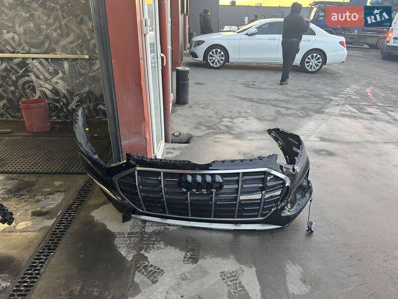 Внедорожник / Кроссовер Audi Q5 2020 в Львове фото 25 Внедорожник / Кроссовер Audi Q5 2020 в Львове