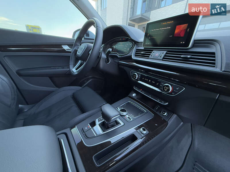 Внедорожник / Кроссовер Audi Q5 2018 в Луцке фото 16 Внедорожник / Кроссовер Audi Q5 2018 в Луцке