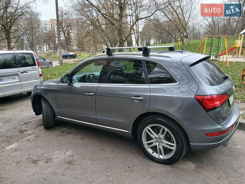 Внедорожник / Кроссовер Audi Q5 2015 в Львове