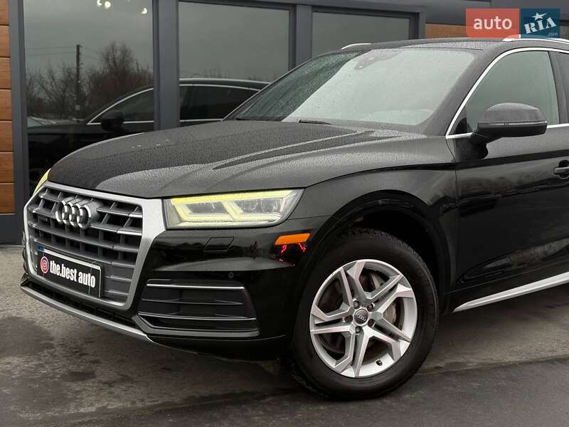 Внедорожник / Кроссовер Audi Q5 2018 в Ровно