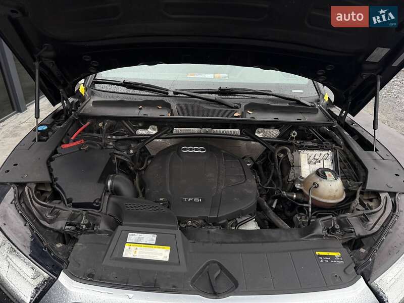 Внедорожник / Кроссовер Audi Q5 2018 в Ровно