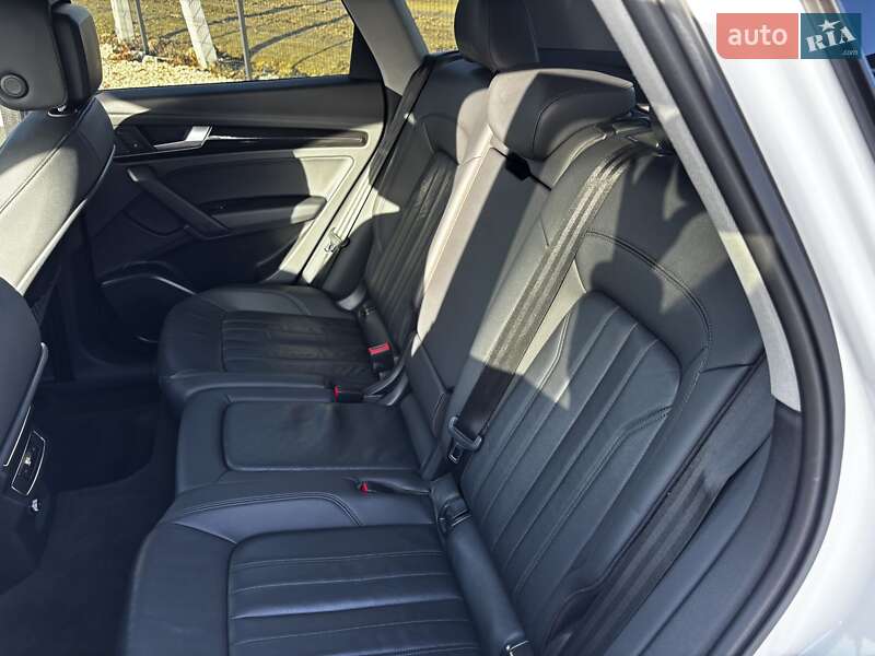 Внедорожник / Кроссовер Audi Q5 2018 в Львове фото 22 Внедорожник / Кроссовер Audi Q5 2018 в Львове