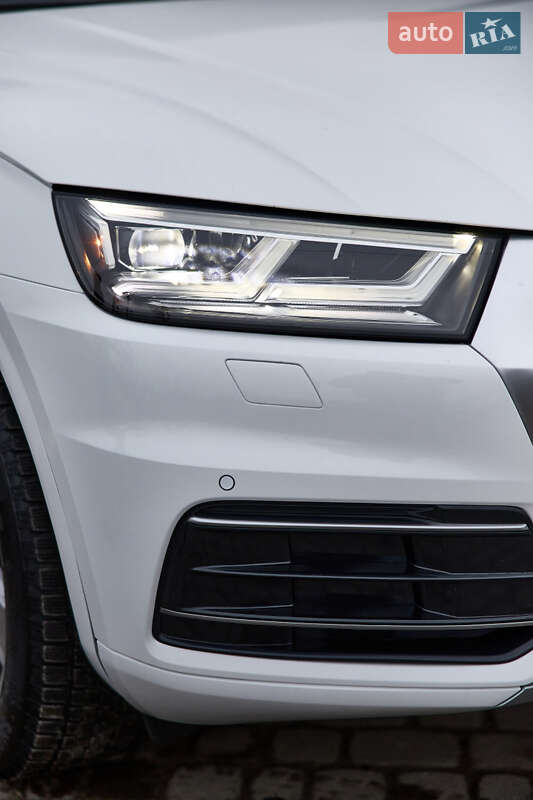 Внедорожник / Кроссовер Audi Q5 2017 в Львове фото 6 Внедорожник / Кроссовер Audi Q5 2017 в Львове