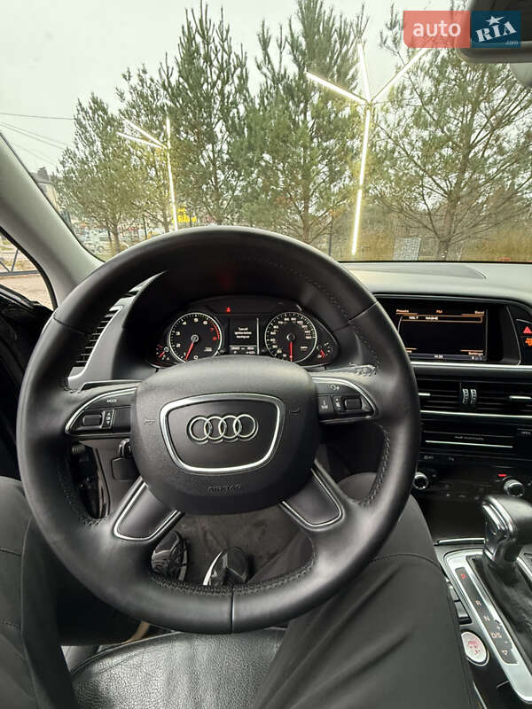 Позашляховик / Кросовер Audi Q5 2012 в Рівному