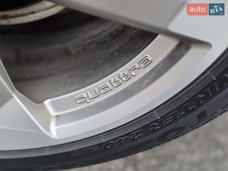 Внедорожник / Кроссовер Audi Q5 2012 в Харькове