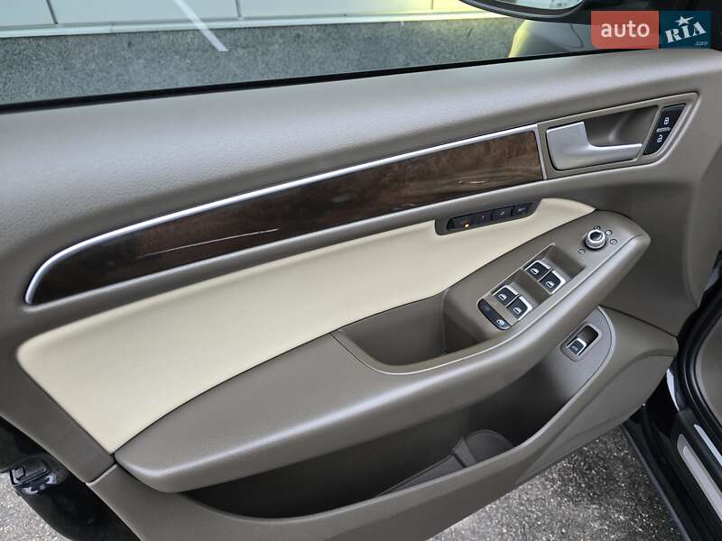 Внедорожник / Кроссовер Audi Q5 2012 в Харькове