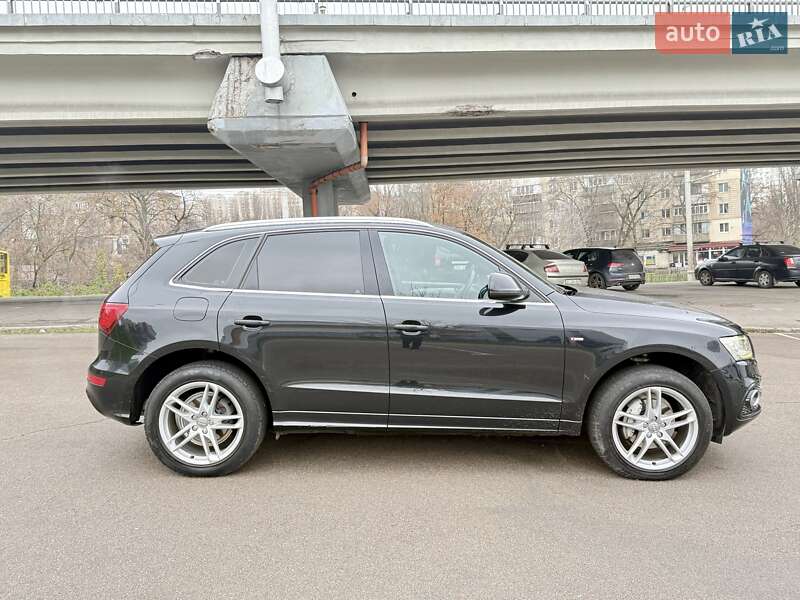 Внедорожник / Кроссовер Audi Q5 2014 в Киеве