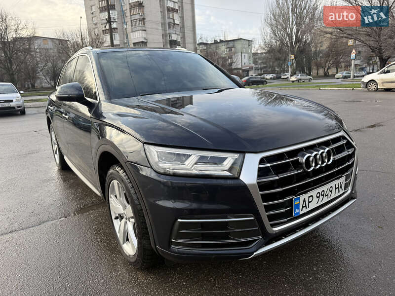 Внедорожник / Кроссовер Audi Q5 2019 в Запорожье