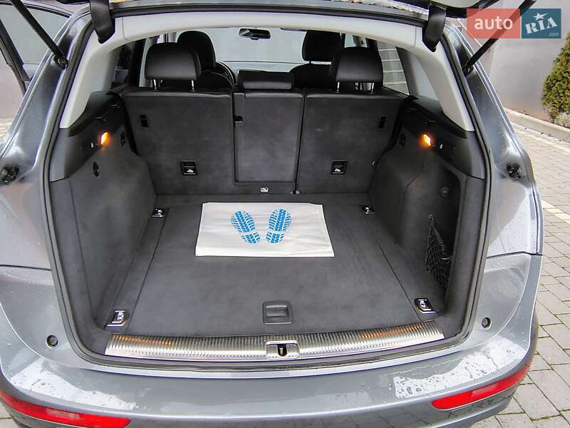 Внедорожник / Кроссовер Audi Q5 2013 в Ивано-Франковске фото 24 Внедорожник / Кроссовер Audi Q5 2013 в Ивано-Франковске