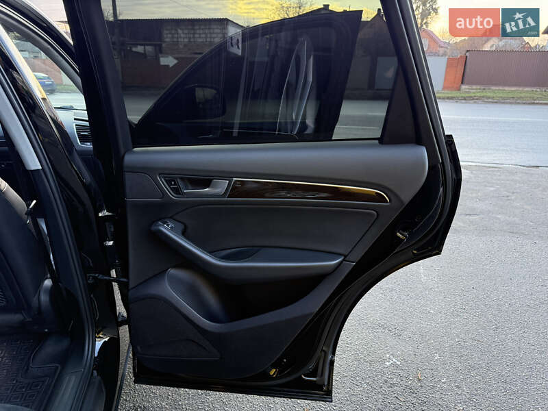 Внедорожник / Кроссовер Audi Q5 2013 в Харькове