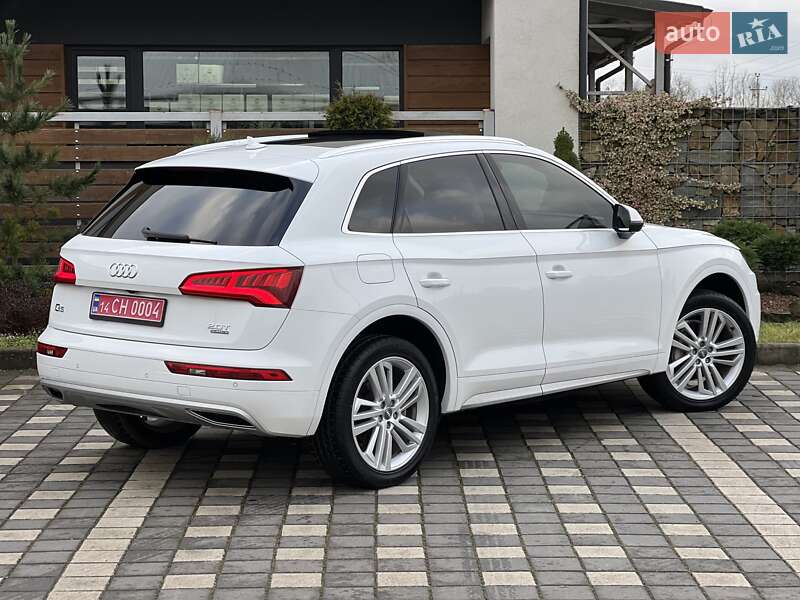 Внедорожник / Кроссовер Audi Q5 2018 в Стрые