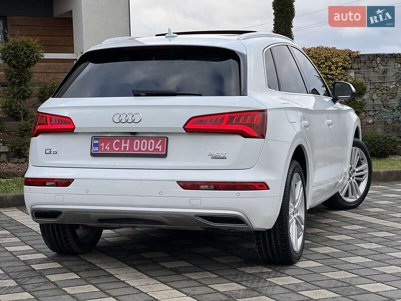 Внедорожник / Кроссовер Audi Q5 2018 в Стрые