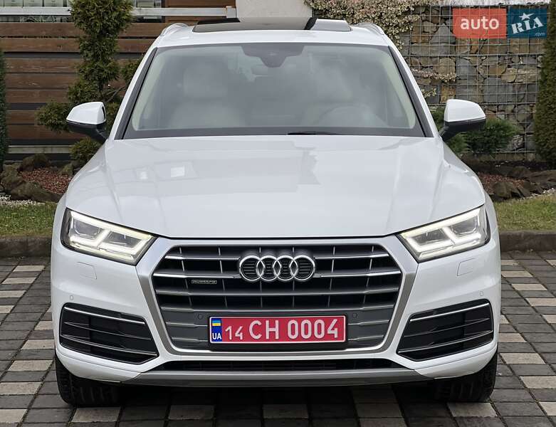 Внедорожник / Кроссовер Audi Q5 2018 в Стрые