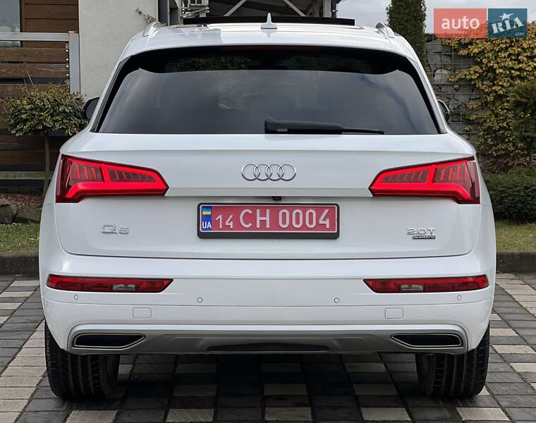 Внедорожник / Кроссовер Audi Q5 2018 в Стрые