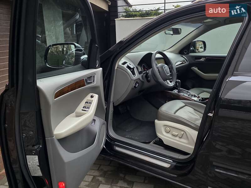 Внедорожник / Кроссовер Audi Q5 2010 в Тернополе фото 18 Внедорожник / Кроссовер Audi Q5 2010 в Тернополе