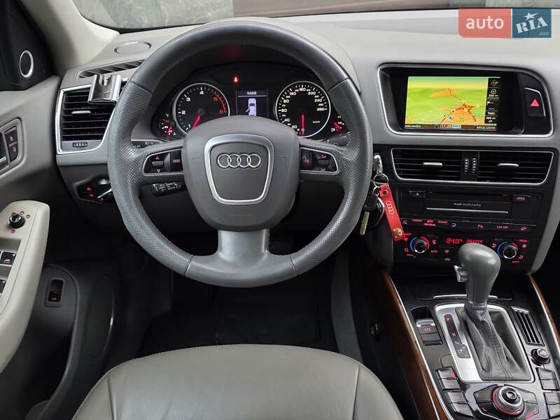 Внедорожник / Кроссовер Audi Q5 2010 в Тернополе фото 30 Внедорожник / Кроссовер Audi Q5 2010 в Тернополе