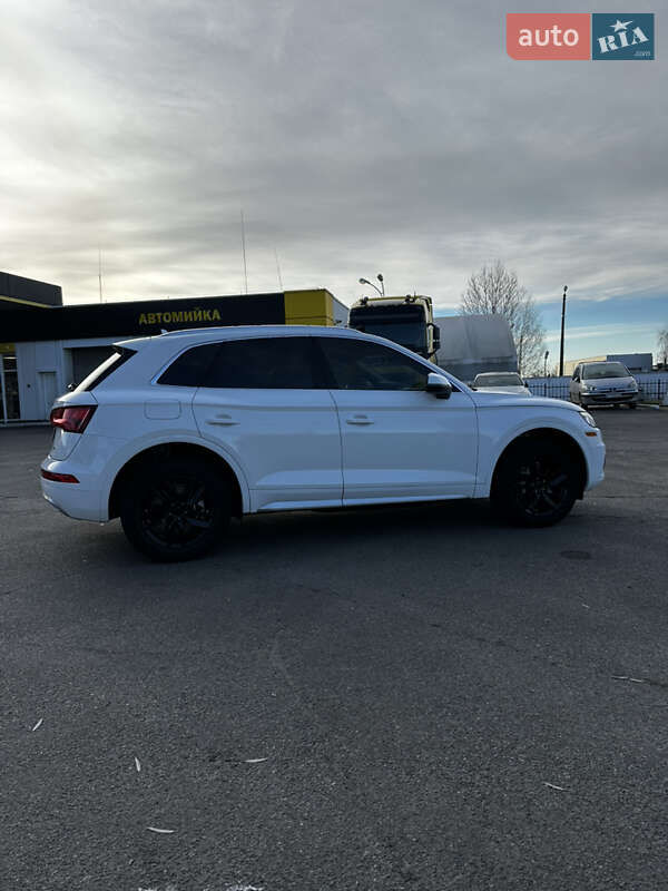 Внедорожник / Кроссовер Audi Q5 2020 в Василькове фото 17 Внедорожник / Кроссовер Audi Q5 2020 в Василькове