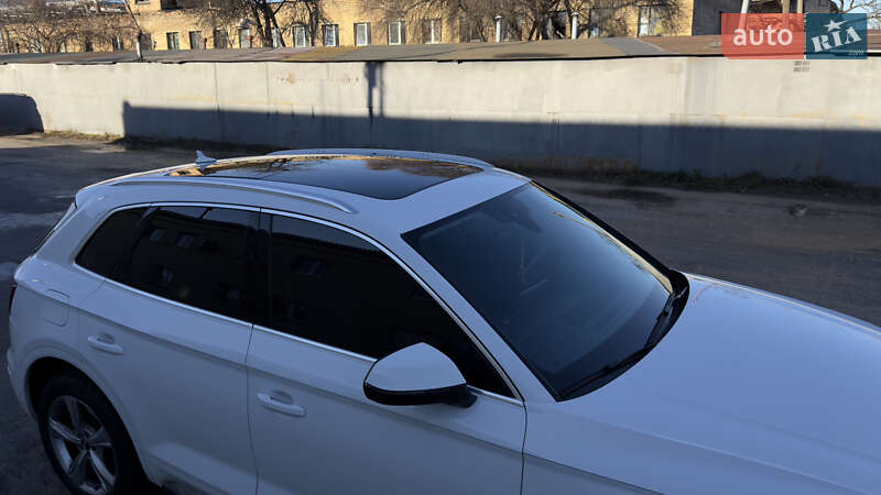Внедорожник / Кроссовер Audi Q5 2018 в Киеве фото 20 Внедорожник / Кроссовер Audi Q5 2018 в Киеве