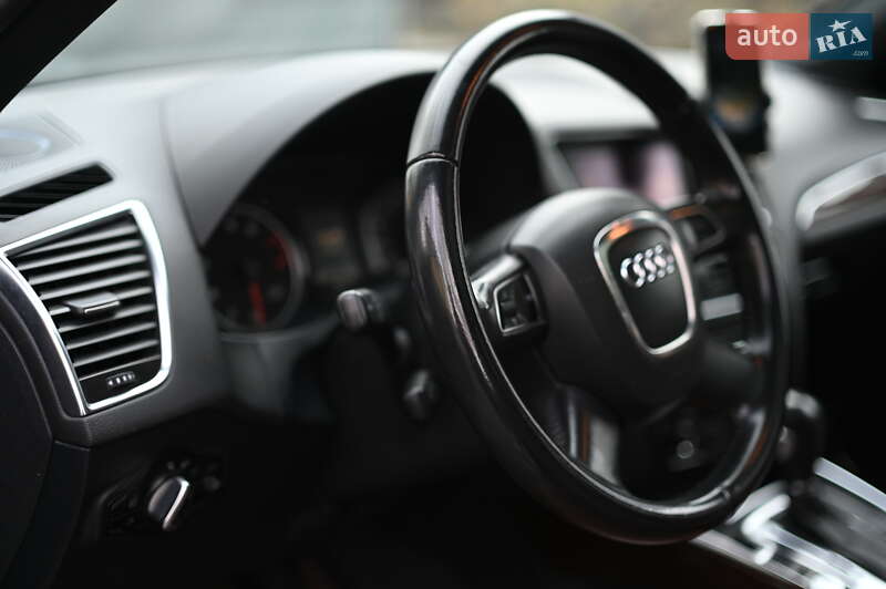 Внедорожник / Кроссовер Audi Q5 2011 в Луцке фото 31 Внедорожник / Кроссовер Audi Q5 2011 в Луцке