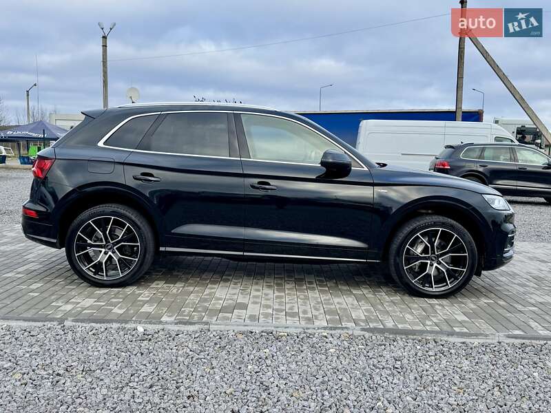Внедорожник / Кроссовер Audi Q5 2019 в Хмельницком фото 2 Внедорожник / Кроссовер Audi Q5 2019 в Хмельницком