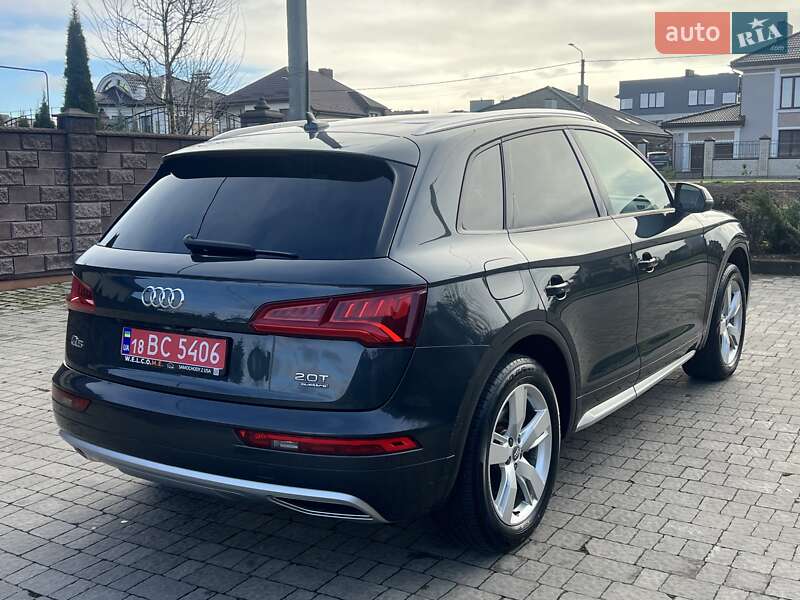 Внедорожник / Кроссовер Audi Q5 2018 в Ровно
