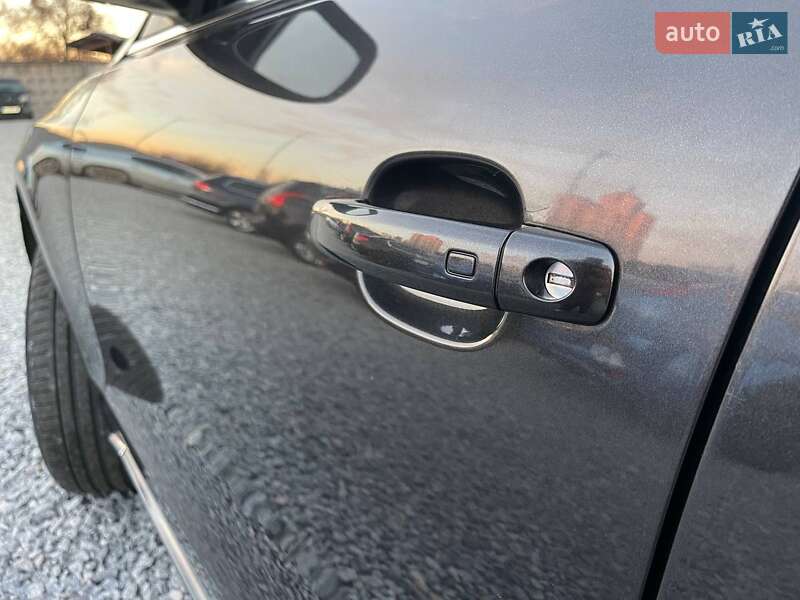 Внедорожник / Кроссовер Audi Q5 2014 в Киеве