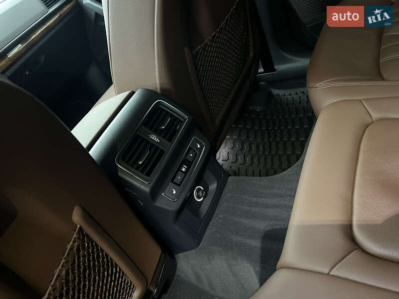 Внедорожник / Кроссовер Audi Q5 2018 в Львове