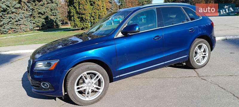 Внедорожник / Кроссовер Audi Q5 2013 в Желтых Водах