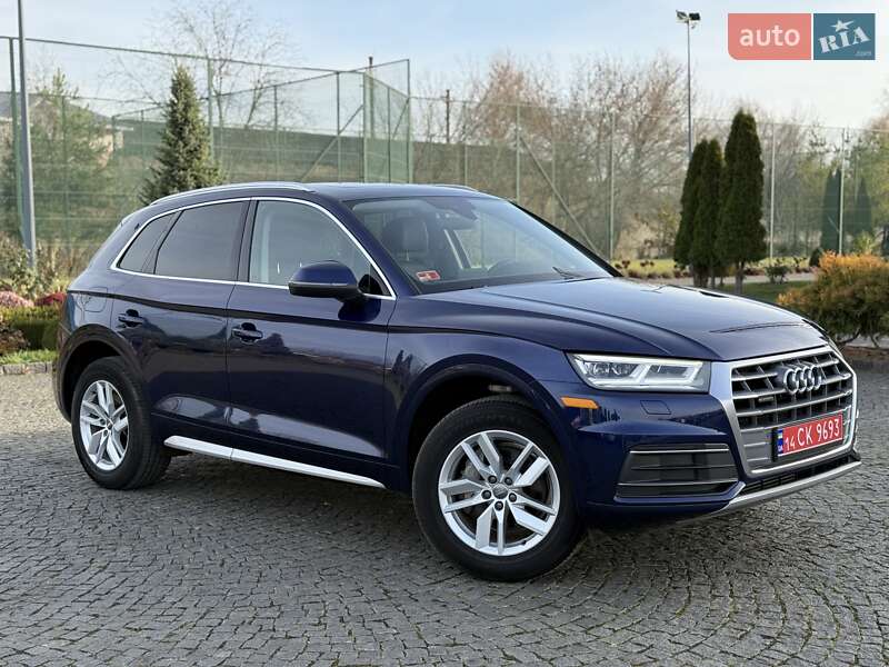 Внедорожник / Кроссовер Audi Q5 2020 в Львове фото 13 Внедорожник / Кроссовер Audi Q5 2020 в Львове