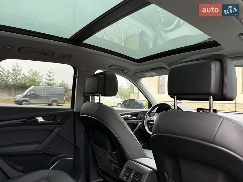 Внедорожник / Кроссовер Audi Q5 2020 в Львове фото 76 Внедорожник / Кроссовер Audi Q5 2020 в Львове