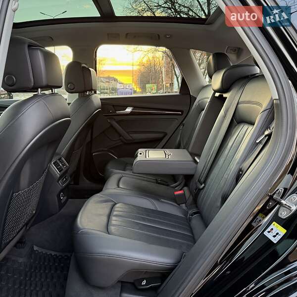 Внедорожник / Кроссовер Audi Q5 2017 в Киеве фото 20 Внедорожник / Кроссовер Audi Q5 2017 в Киеве