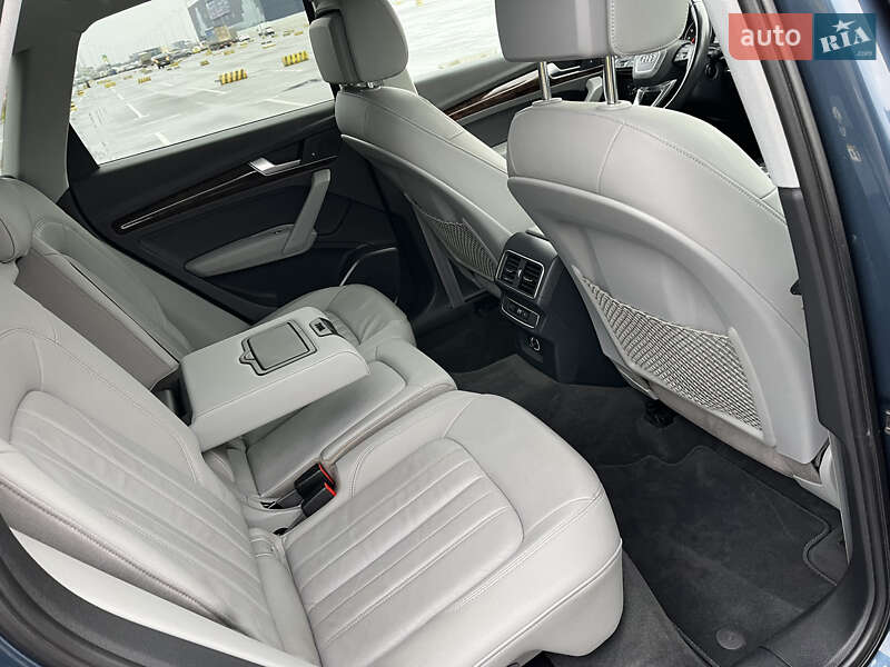 Внедорожник / Кроссовер Audi Q5 2018 в Львове фото 20 Внедорожник / Кроссовер Audi Q5 2018 в Львове