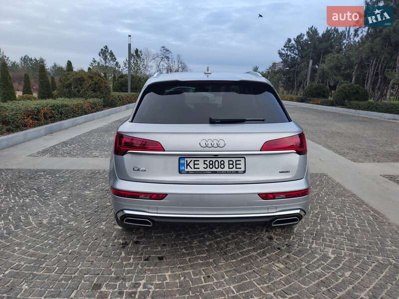 Внедорожник / Кроссовер Audi Q5 2023 в Днепре