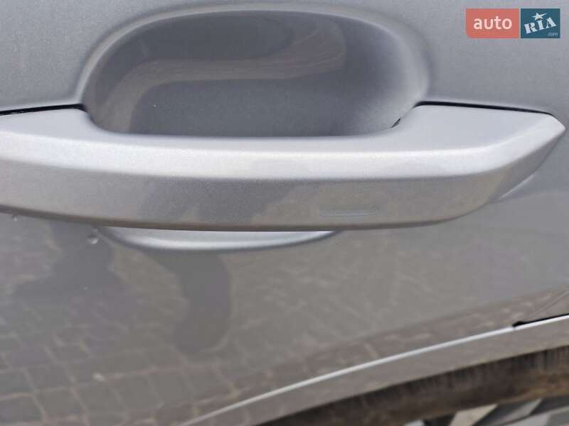 Внедорожник / Кроссовер Audi Q5 2023 в Днепре