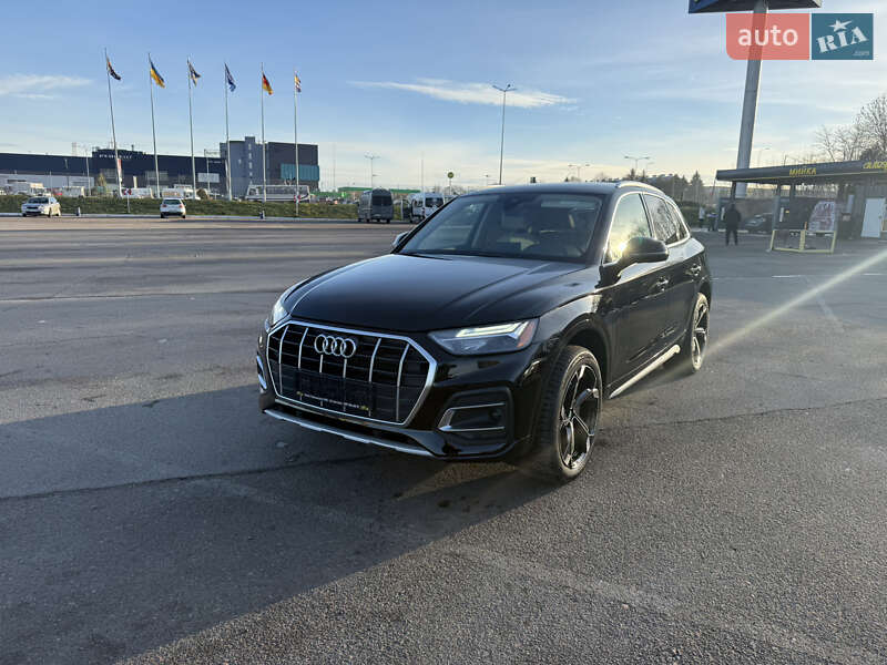 Внедорожник / Кроссовер Audi Q5 2020 в Львове
