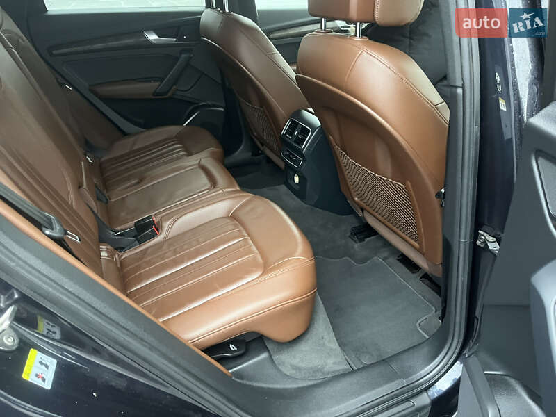 Внедорожник / Кроссовер Audi Q5 2019 в Львове