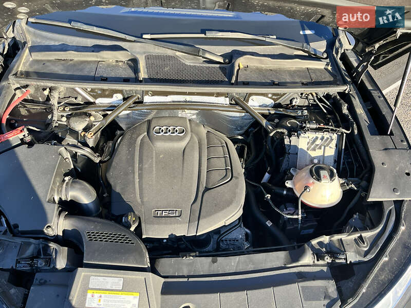 Внедорожник / Кроссовер Audi Q5 2017 в Василькове