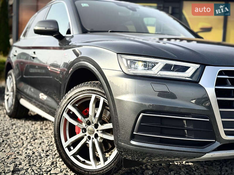 Внедорожник / Кроссовер Audi Q5 2016 в Стрые