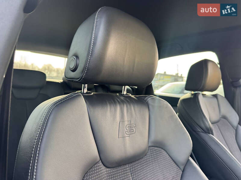 Внедорожник / Кроссовер Audi Q5 2016 в Стрые