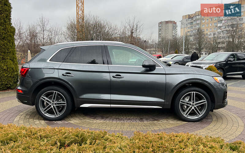 Внедорожник / Кроссовер Audi Q5 2020 в Львове
