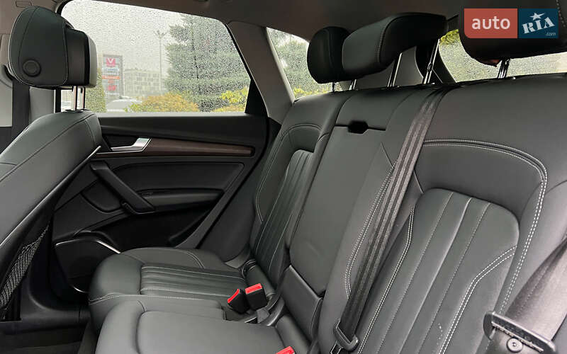 Внедорожник / Кроссовер Audi Q5 2020 в Львове