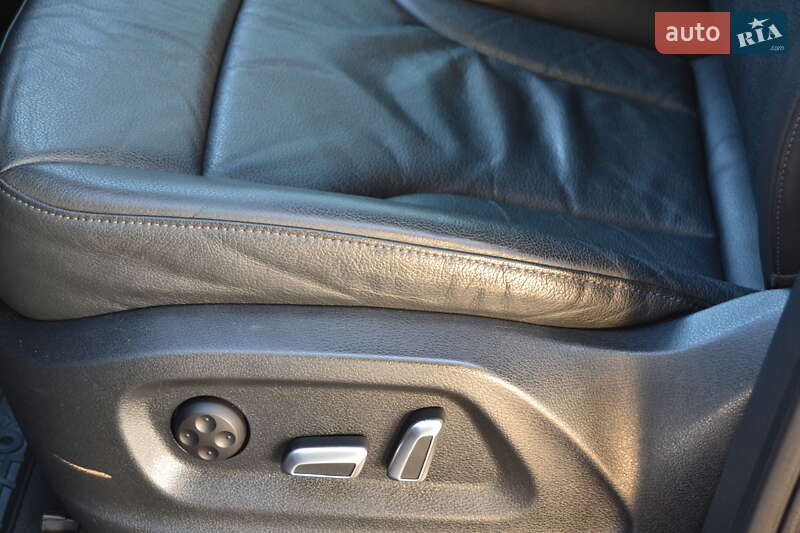 Внедорожник / Кроссовер Audi Q5 2015 в Дрогобыче