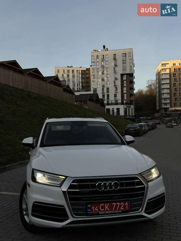 Внедорожник / Кроссовер Audi Q5 2017 в Львове фото 2 Внедорожник / Кроссовер Audi Q5 2017 в Львове