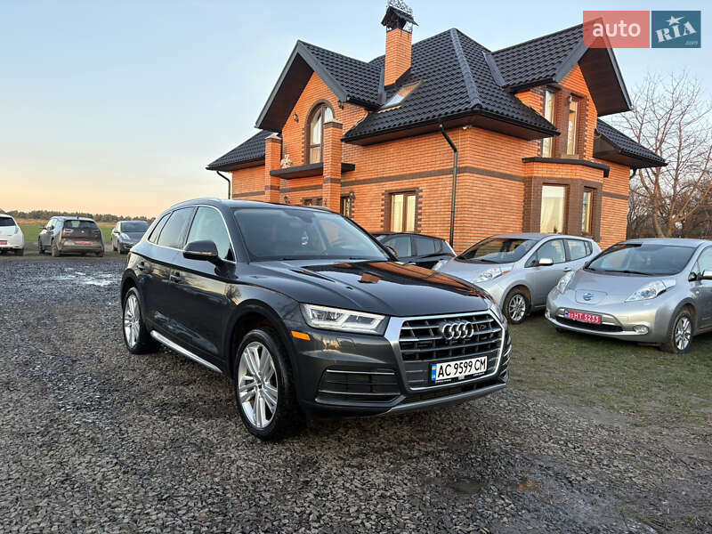 Внедорожник / Кроссовер Audi Q5 2018 в Луцке