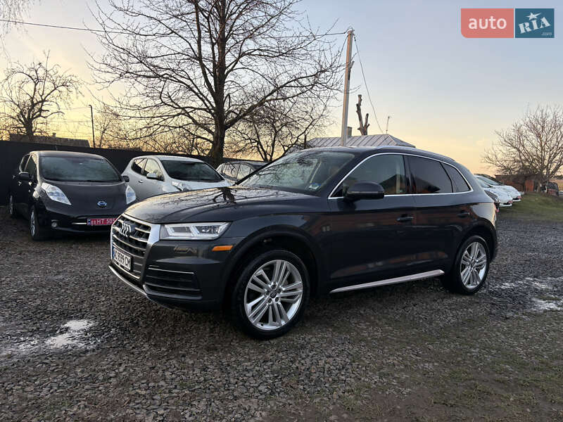 Внедорожник / Кроссовер Audi Q5 2018 в Луцке
