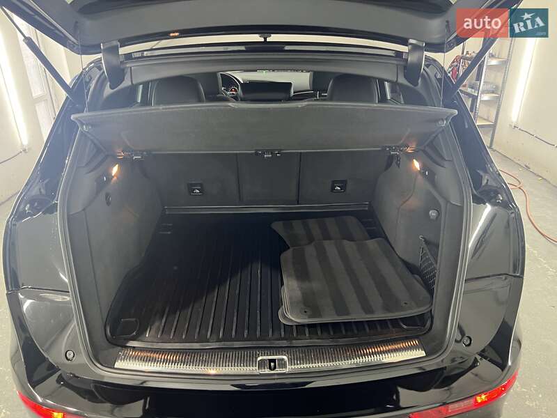 Внедорожник / Кроссовер Audi Q5 2016 в Виноградове