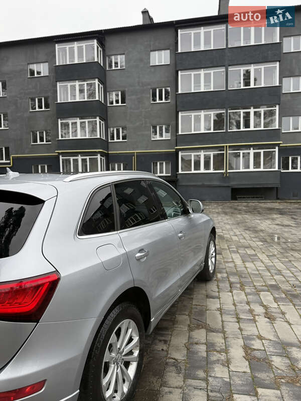 Внедорожник / Кроссовер Audi Q5 2015 в Ахтырке